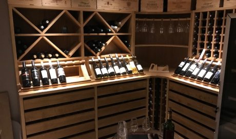 Création d'une cave à vin sur mesure en chêne à Limoges